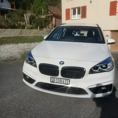 BMW 218 Gran Tourer xDrive — Monospace 7 places, diesel économe et traction intégrale — Heckansicht