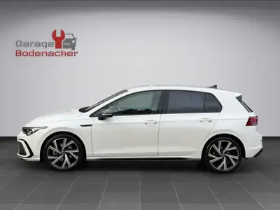 VW Golf 2.0 TDI R-Line DSG 4Motion — Diesel performant, 18 200 km, finition premium — interni