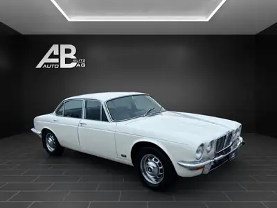 Jaguar XJ6 4.2 L — Berline de prestige 1977, état d'origine exceptionnel — Detail