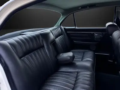 Jaguar XJ6 4.2 L — Berline de prestige 1977, état d'origine exceptionnel — Miniatur 12