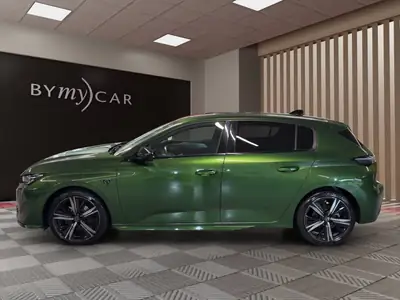 Peugeot 308 1.2 PureTech GT Pack — Élégance verte et dynamique urbaine — interni