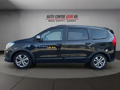 Dacia Lodgy 1.2 T Stepway 7 places — Monospace familial pratique, sans accident — Heckansicht