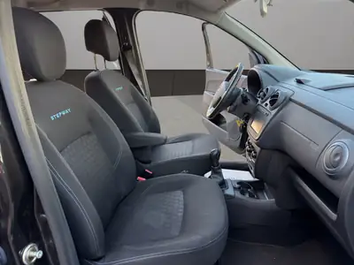 Dacia Lodgy 1.2 T Stepway 7 places — Monospace familial pratique, sans accident — Miniatur 17