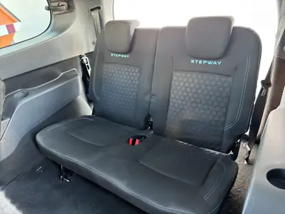 Dacia Lodgy 1.2 T Stepway 7 places — Monospace familial pratique, sans accident — Miniatur 23