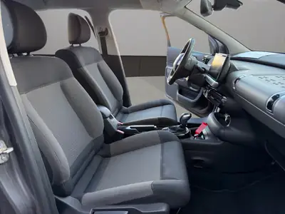 Citroën C4 Cactus 1.2 PureTech Feel — Pratique urbain, consommation économe et sans sinistre — Miniature 17