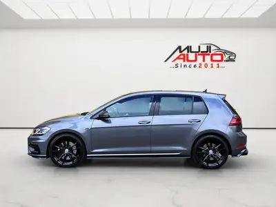 VW Golf 2.0 TSI R 4Motion DSG — Sportive 310 ch, transmission intégrale, service frais — fianco