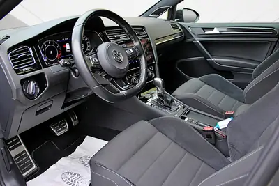 VW Golf 2.0 TSI R 4Motion DSG — Sportive 310 ch, transmission intégrale, service frais — Miniatura 9
