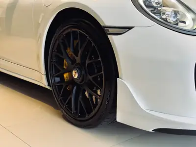 Porsche 911 Turbo S Cabrio PDK — Superbe cabriolet de prestige, 87'000 km, garantie NSA — Detail