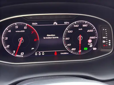 SEAT Ateca 1.5 TSI EVO DSG — SUV complet 4×4 avec attelage, sans accident — Miniatura 11
