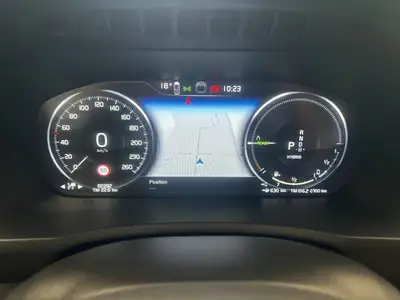 Volvo XC90 T8 eAWD Inscription — Hybride rechargeable 7 places, 83 500 km — Miniatura 14
