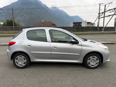 Peugeot 206+ 1.4 Trendy — Citadine fiable, entretien économique, sans sinistre — dettaglio