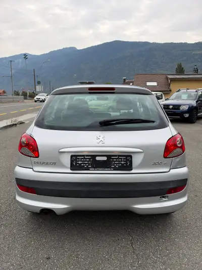 Peugeot 206+ 1.4 Trendy — Citadine fiable, entretien économique, sans sinistre — Miniatura 8
