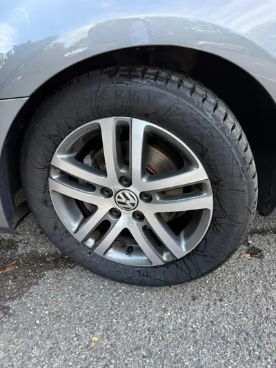VW Golf 2.0 TDI BlueMotion — Diesel économe, 1ère main, entretien AMAG complet — Miniature 11