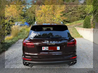 Porsche Cayenne 3.0 V6 S E-Hybrid — SUV hybride rechargeable, 167'000 km, impeccable — Heckansicht