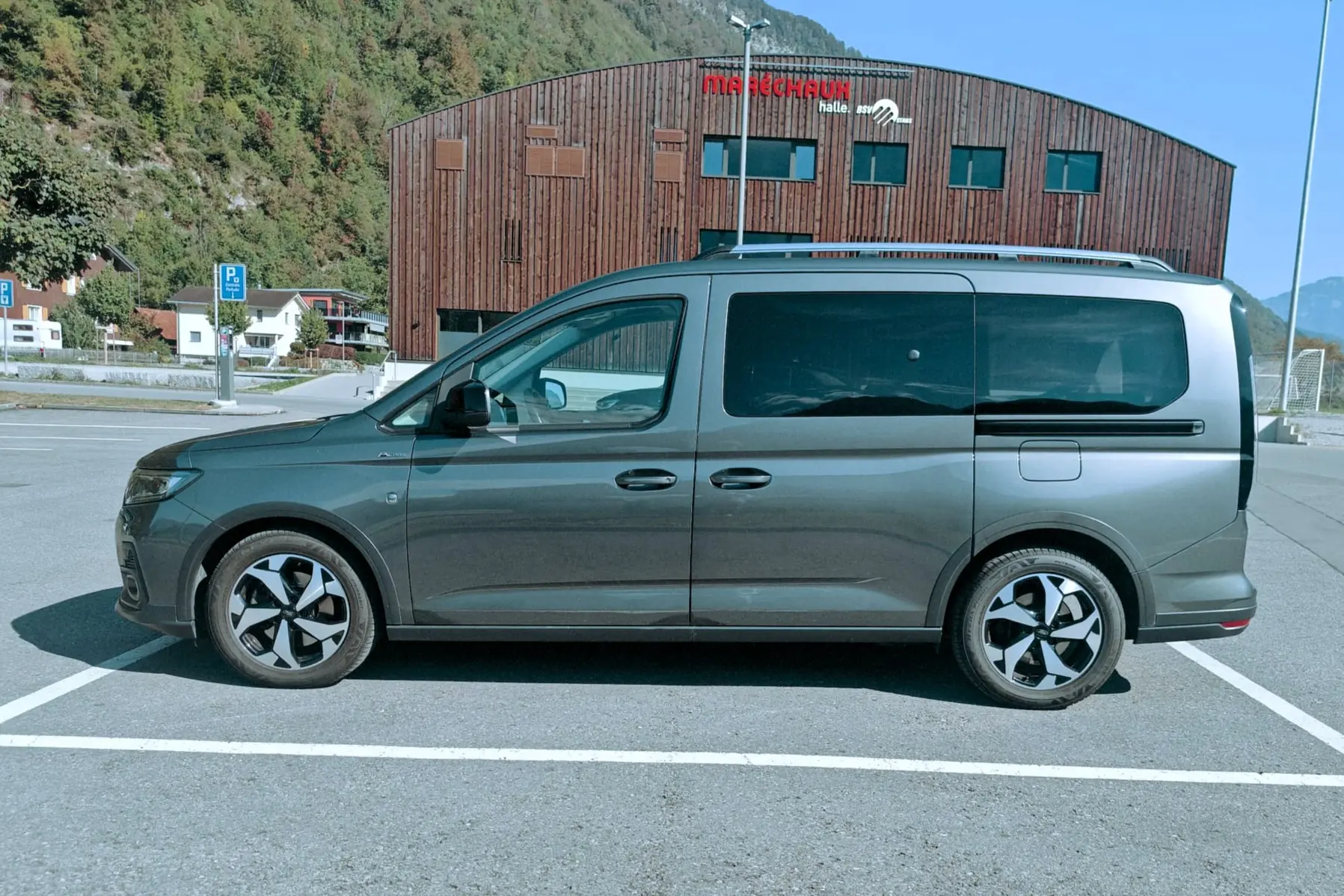 Ford Tourneo Connect 2022 occasion Stans — 2