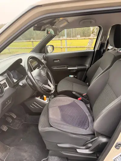 Suzuki Ignis 1.2 Compact+ Hybrid — Citadine écologique et économe, 85'000 km — Innenraum