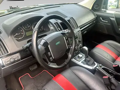 Land Rover Freelander 2.2 eD4 — SUV compact diesel robuste, très bon état — Miniature 10