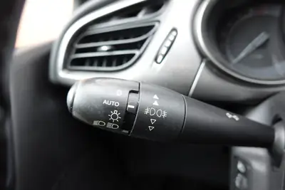 Citroën C3 1.6i 16V Automatic — Citadine fiable, entretien maîtrisé, sans sinistre — Miniature 15