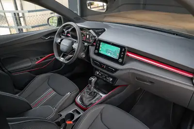 Skoda Fabia 1.0 TSI Monte Carlo DSG — Citadine dynamique, 50 km au compteur — Thumbnail 14