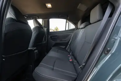 Toyota Yaris Cross 1.5 Hybrid AWD — Compact polyvalent, motricité intégrale et faible consommation — Miniatur 12