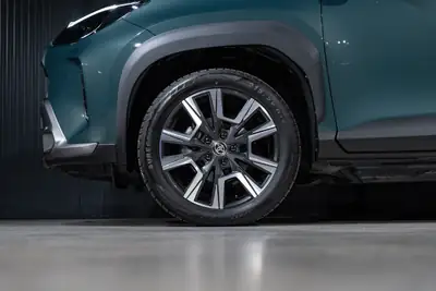 Toyota Yaris Cross 1.5 Hybrid AWD — Compact polyvalent, motricité intégrale et faible consommation — Miniatur 22