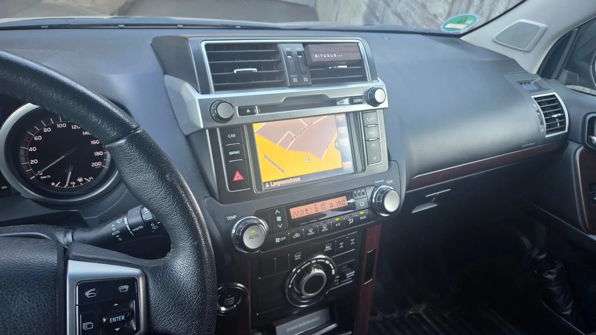 Toyota Land Cruiser 2017 occasion Langnau am Albis — 5