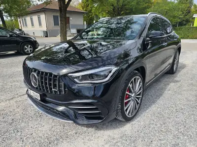 Mercedes-AMG GLA 45 S 4matic+ — Sportivité extrême et électrification intelligente — Miniatura 16