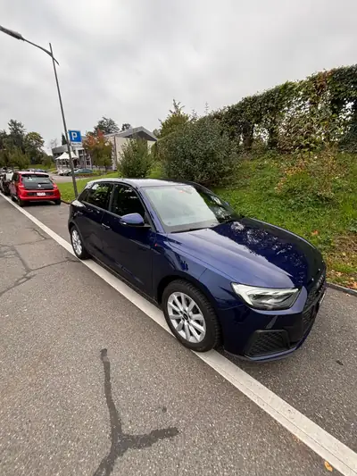 Audi A1 1.0 30 TFSI Attraction — Citadine agile et économe, faible kilométrage — intérieur