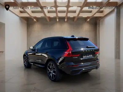 Volvo XC60 2.0 T8 Polestar eAWD — SUV hybride rechargeable haute performance, 35 000 km — vista posteriore