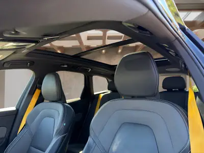Volvo XC60 2.0 T8 Polestar eAWD — SUV hybride rechargeable haute performance, 35 000 km — Miniatura 11