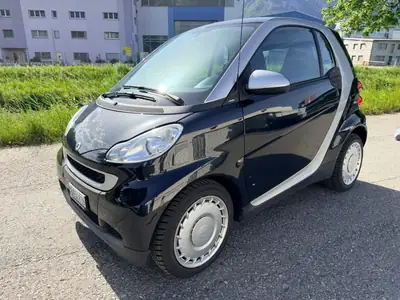 Smart Fortwo 1000 71 Passion MHD — L'urbain éco-responsable, entretien impeccable — exterior view