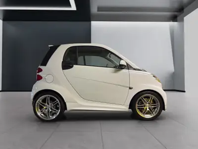 Smart ForTwo Brabus Softouch 2014 — Citadine pétillante, vrai Brabus, très bon état — Heckansicht
