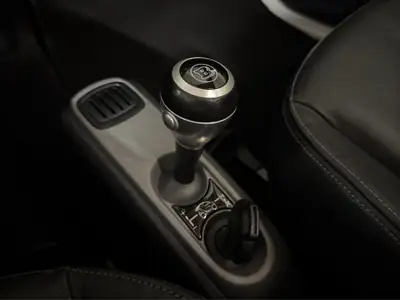 Smart ForTwo Brabus Softouch 2014 — Citadine pétillante, vrai Brabus, très bon état — Miniatur 13