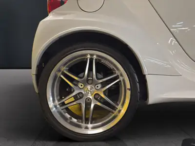 Smart ForTwo Brabus Softouch 2014 — Citadine pétillante, vrai Brabus, très bon état — Miniatur 21