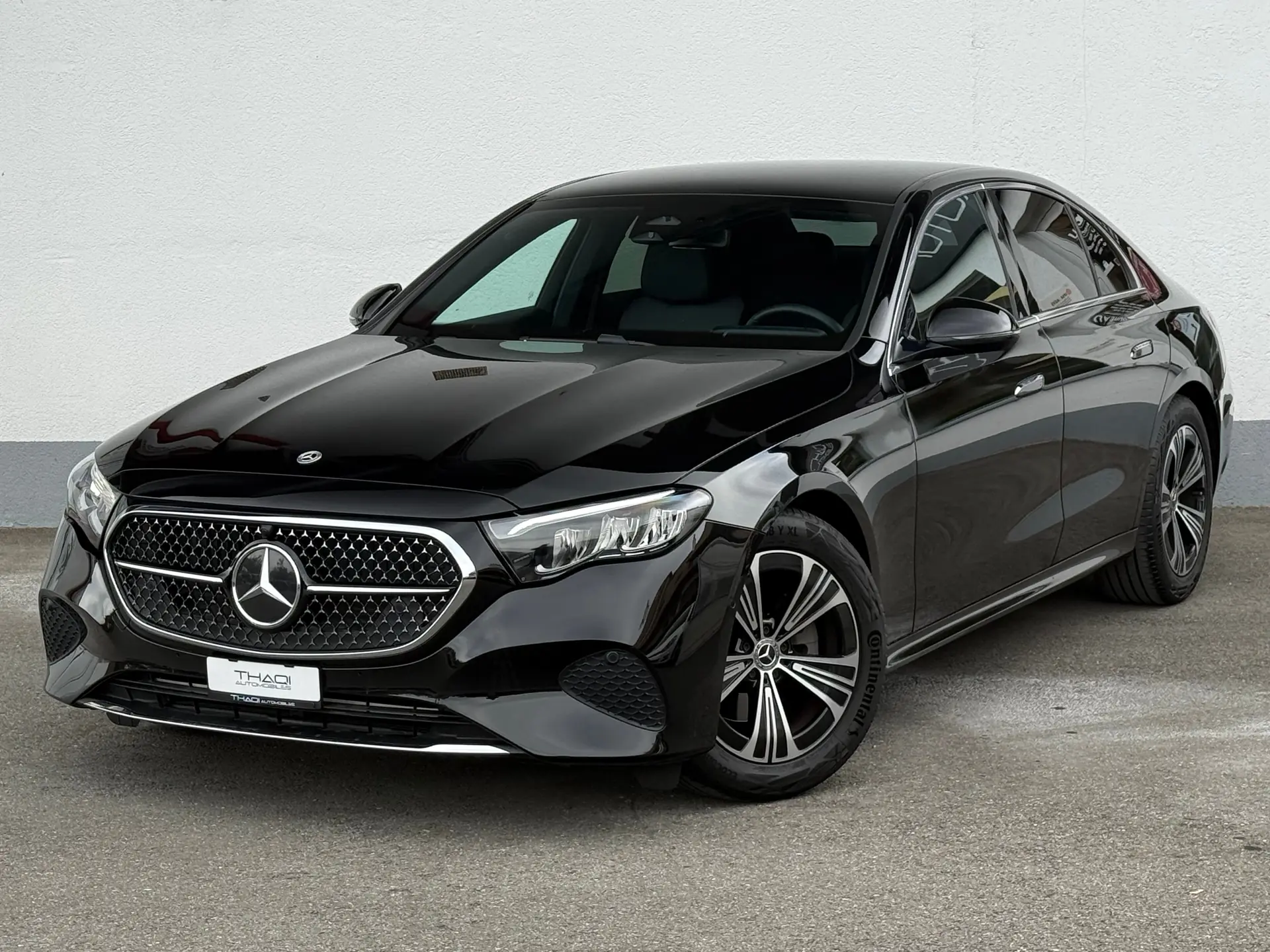 Mercedes-Benz E 220 d 4MATIC — Berline premium 2025, diesel hybride, très bas kilométrage
