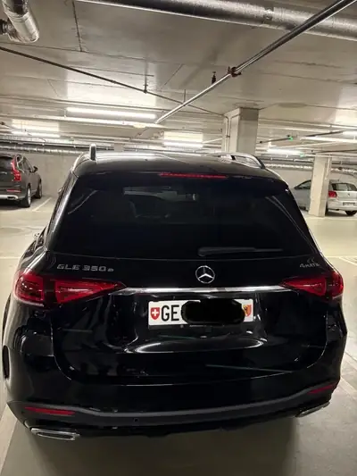 Mercedes-Benz GLE 350 e 4MATIC — SUV hybride rechargeable, 34'000 km seulement — côté