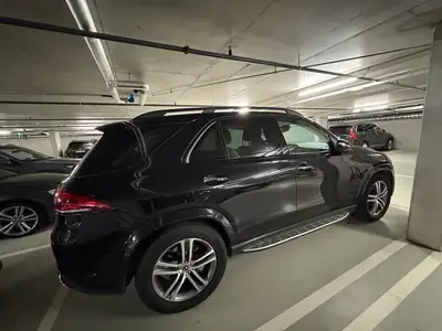 Mercedes-Benz GLE 350 e 4MATIC — SUV hybride rechargeable, 34'000 km seulement — intérieur