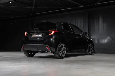 Toyota Yaris 1.5 e-CVT 2026 — Citadine hybride économique, quasi neuve — Miniatur 8