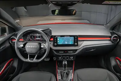 Skoda Fabia 1.0 TSI Monte Carlo DSG — Citadine dynamique, garantie 5 ans et équipements premium — Miniature 15