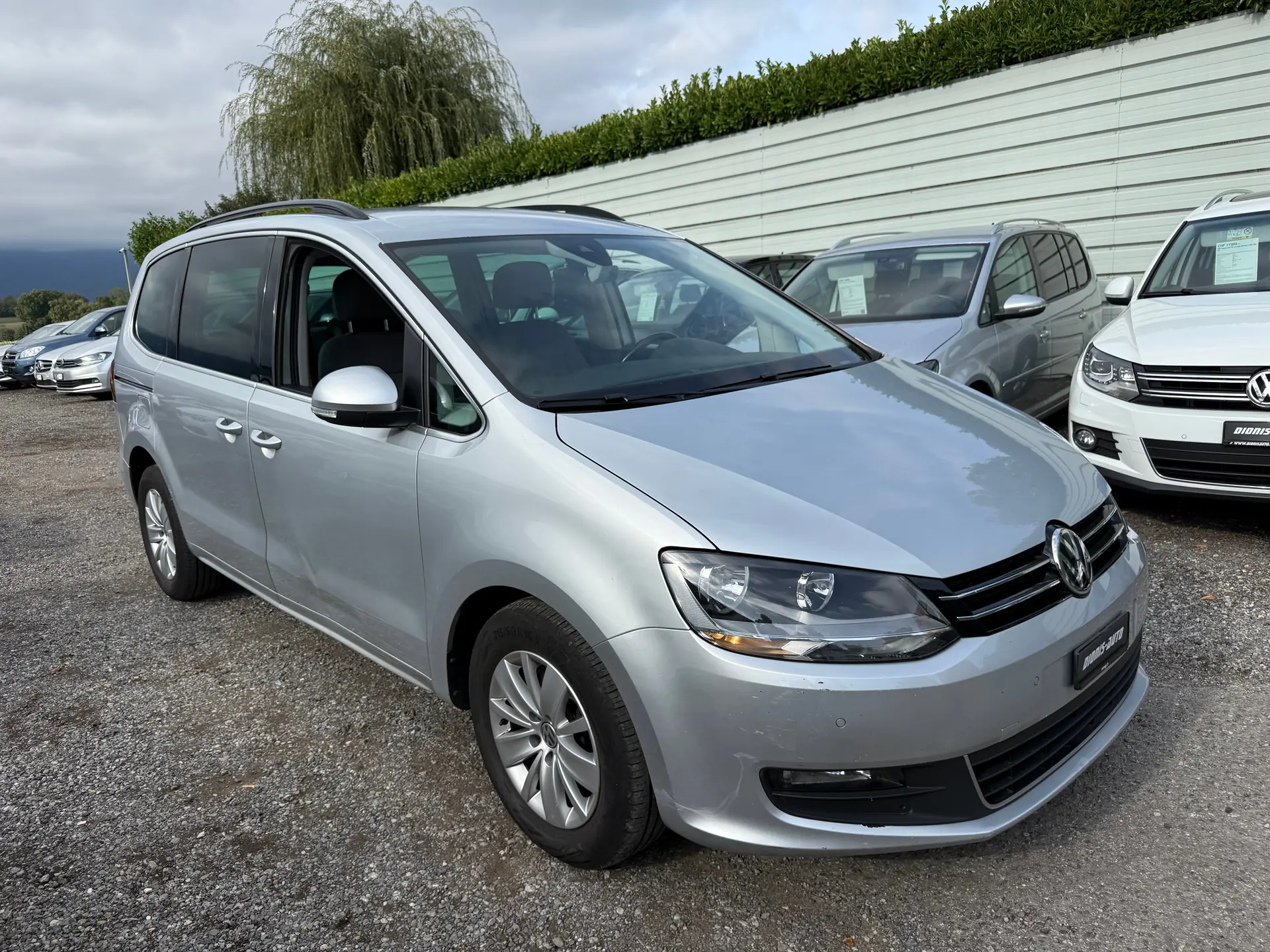 VW Sharan 1.4 TSI — Monospace familial fiable, entretien à jour et caméra de recul