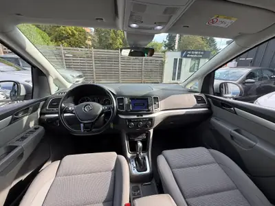 VW Sharan 1.4 TSI — Monospace familial fiable, entretien à jour et caméra de recul — Miniature 10