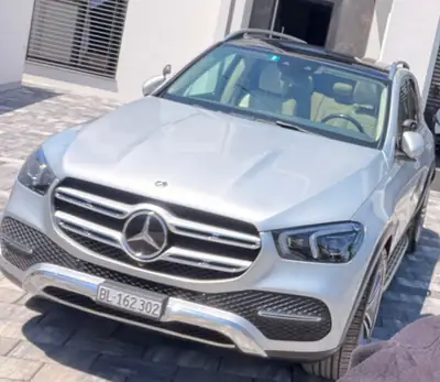 Mercedes-Benz GLE 300 Diesel — SUV 7 places, transmission automatique, sans sinistre — rear view