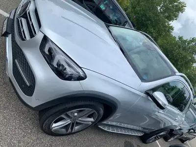 Mercedes-Benz GLE 300 Diesel — SUV 7 places, transmission automatique, sans sinistre — side view