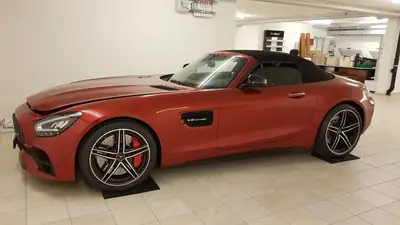 Mercedes-AMG GT C Cabriolet 2020 — Roadster sportif 557 ch, 800 km seulement — dettaglio