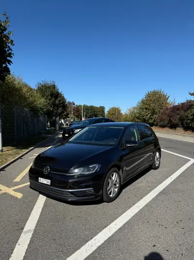 VW Golf 1.4 TSI Comfortline DSG — Berline compacte fiable, 150 ch et boîte auto — vue extérieure