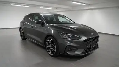 Ford Focus 1.0i EcoBoost 125 ST-Line — Automatique, technologie embarquée, consommation optimisée — Außenansicht