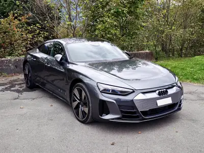Audi e-tron GT quattro — Gran turismo électrique haute performance, 69'000 km — Außenansicht