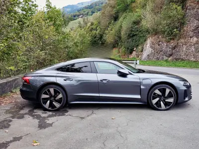 Audi e-tron GT quattro — Gran turismo électrique haute performance, 69'000 km — Innenraum