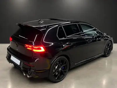 VW Golf 2.0 TSI R DSG 4motion — 319 ch, 4WD, garantie constructeur et échappement Akrapovič — fianco
