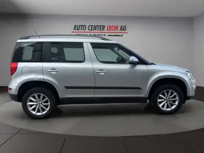 Skoda Yeti 1.4 TSI Style 4x4 — SUV compact robuste, 4x4 intégral et attelage renforcé — Miniature 7